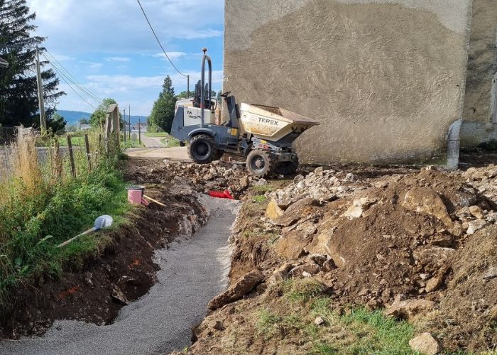 Reprise des réseaux électriques, eau potable, et eaux usées pour la création d'appartements à St Pierre